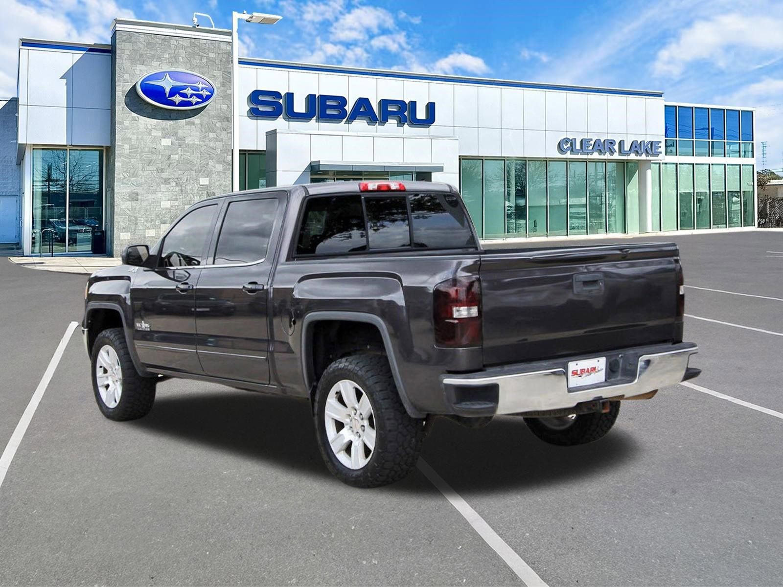 Used 2015 GMC Sierra 1500 SLE w/ Texas SLE Value Package AWD/4WD image 4