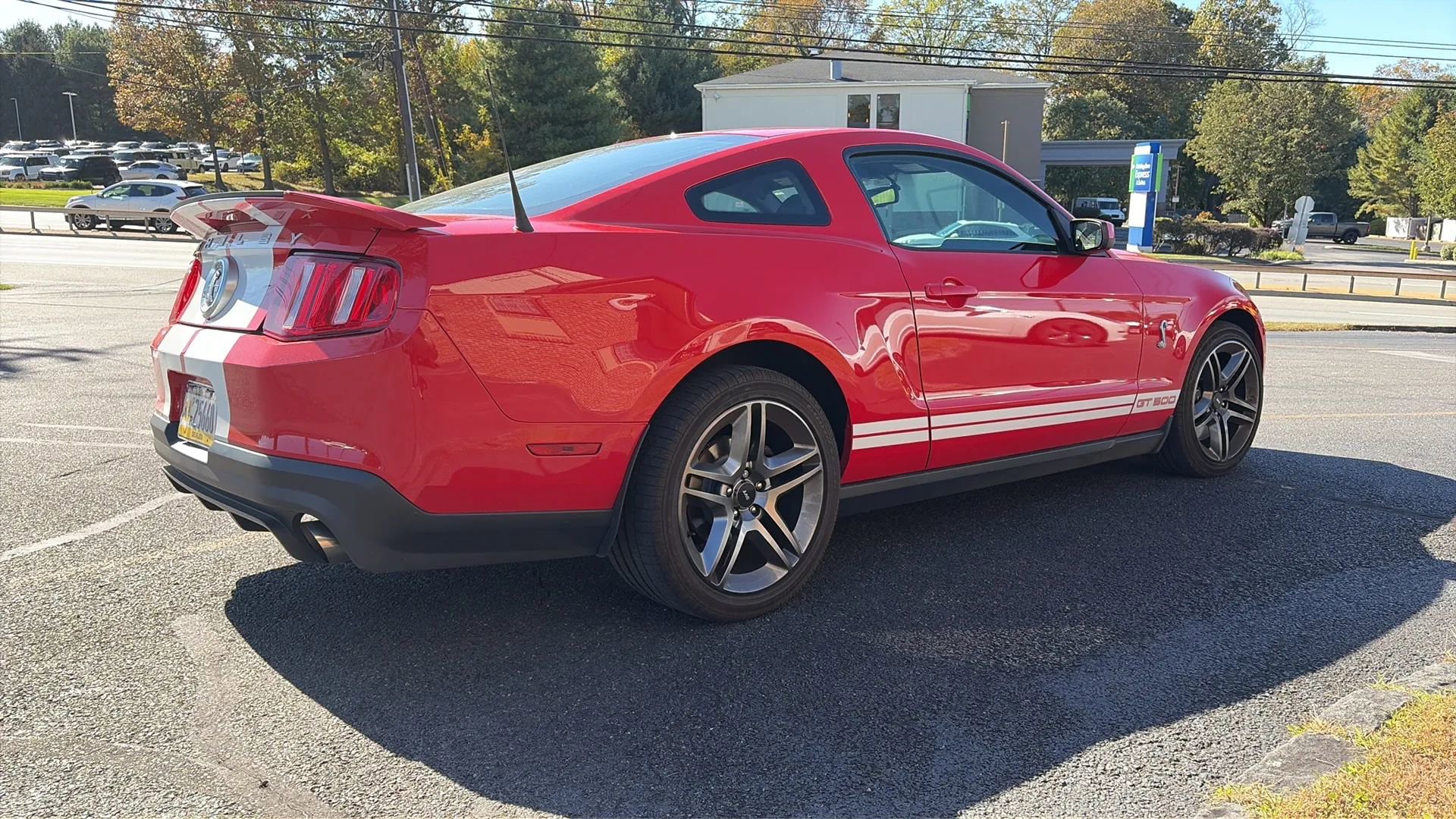 Used 2010 Ford Mustang Shelby GT500 image 9
