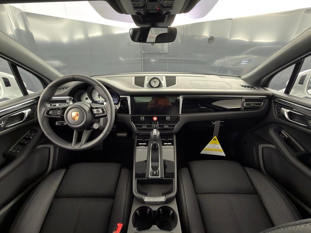 New 2026 Porsche Macan S image 14