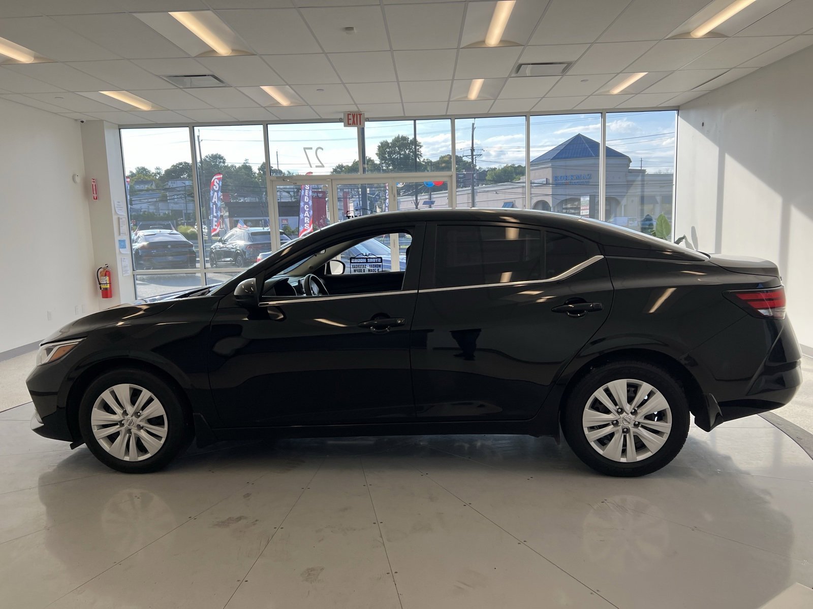 Used 2023 Nissan Sentra S w/ Trunk Package image 51