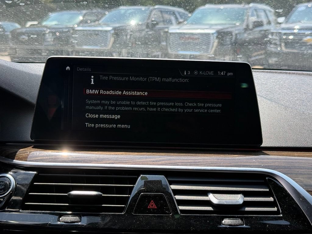 Used 2018 BMW 530i w/ Premium Package RWD image 11
