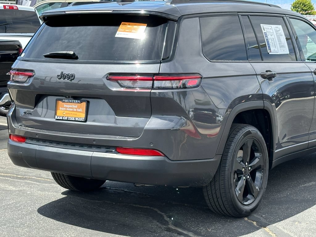 Certified 2023 Jeep Grand Cherokee L Laredo AWD/4WD image 9