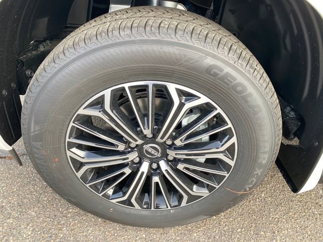 New 2026 Nissan Armada SL w/ Captain's Chari Seat Package image 25