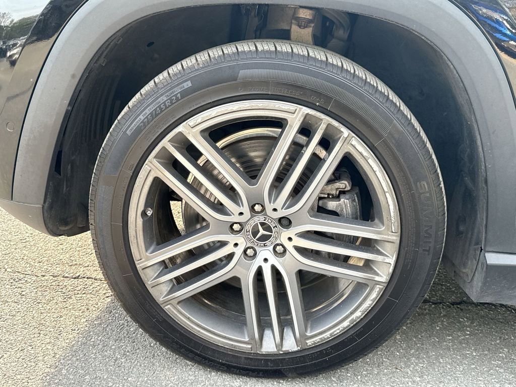 Used 2022 Mercedes-Benz GLS 450 4MATIC image 19