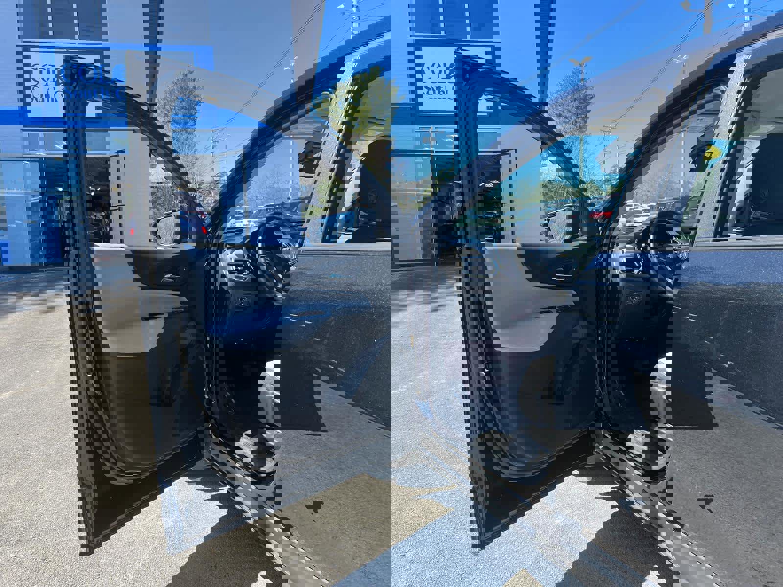 Certified 2023 Chevrolet Equinox LS w/ Driver Confidence II Package image 15