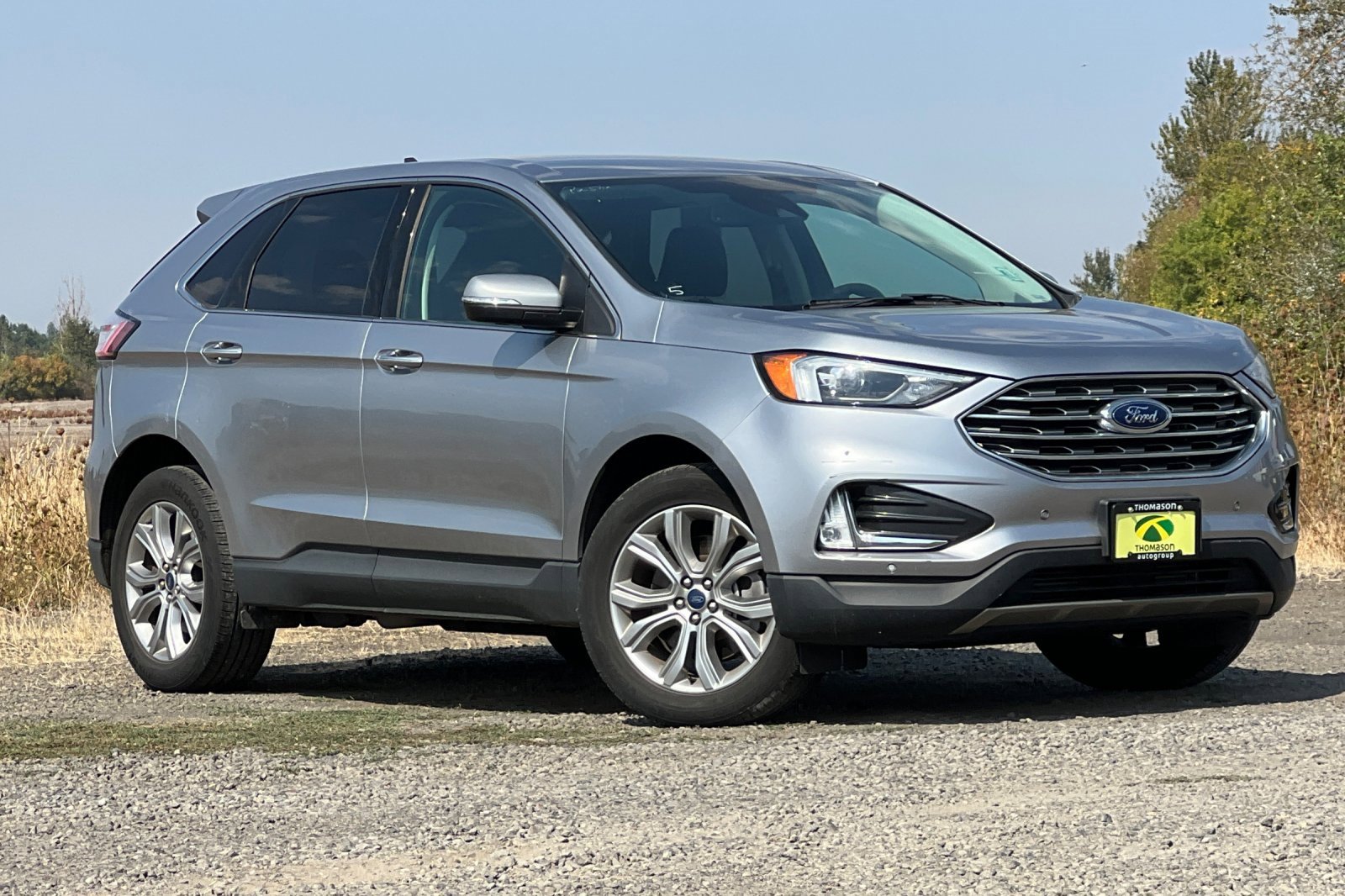 Used 2022 Ford Edge Titanium image 2