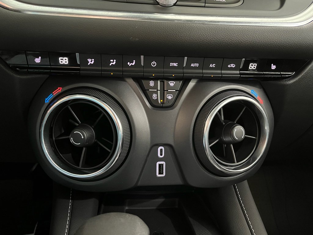 Used 2024 Chevrolet Blazer LT w/ Convenience Package image 27