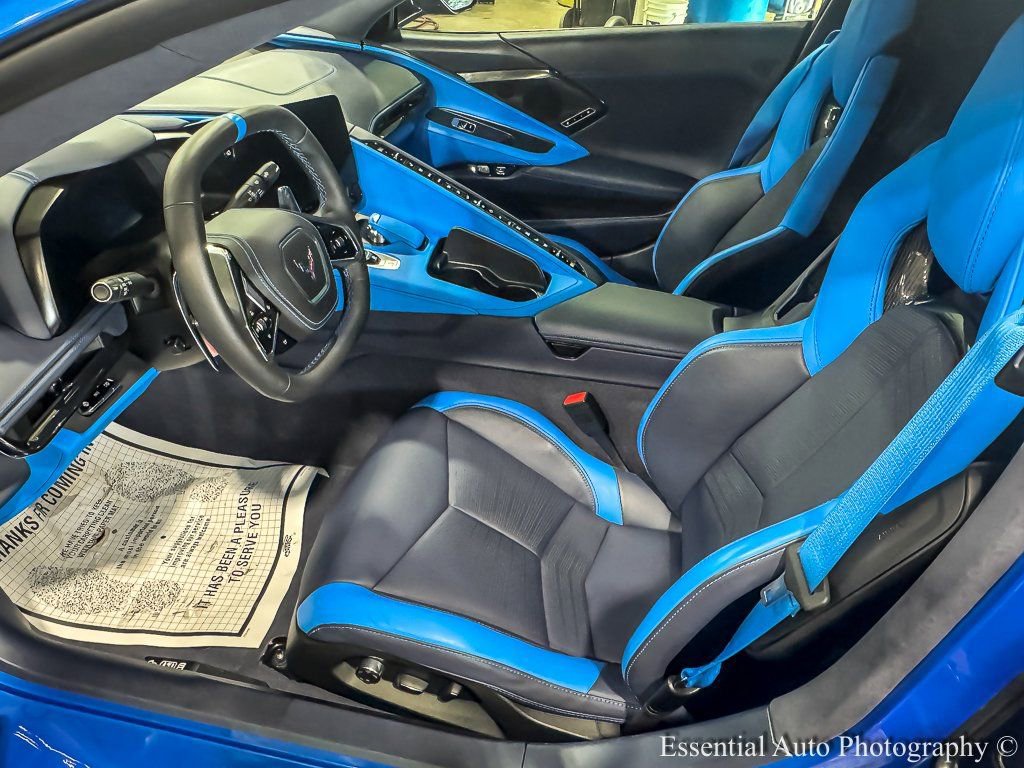 Used 2024 Chevrolet Corvette Stingray Premium Cpe w/ Z51 Performance Package image 14