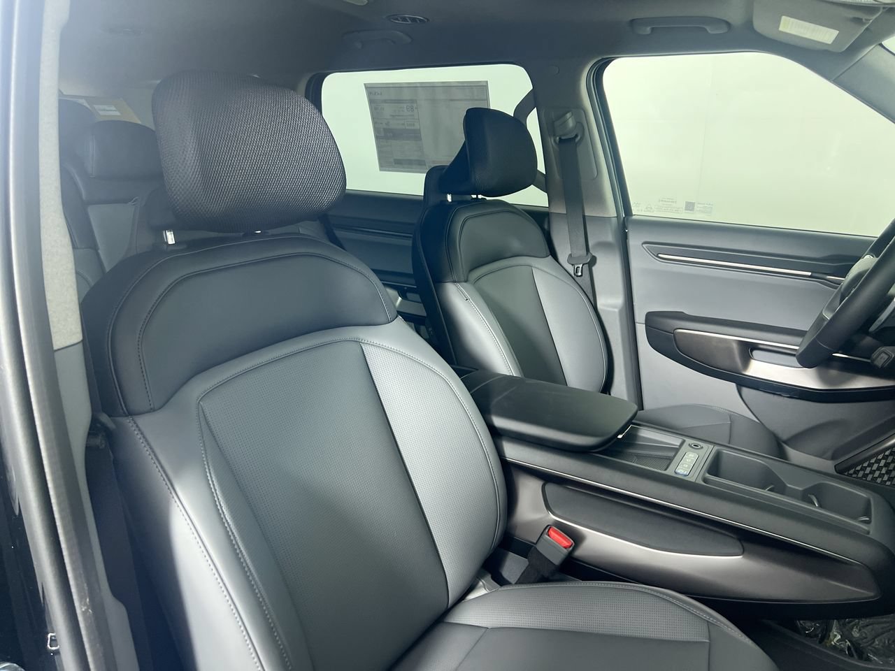 New 2026 Kia EV9 Light RWD image 30