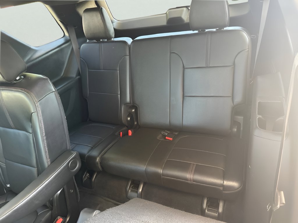 Used 2023 Chevrolet Traverse RS w/ LPO, Floor Liner Package AWD/4WD image 30