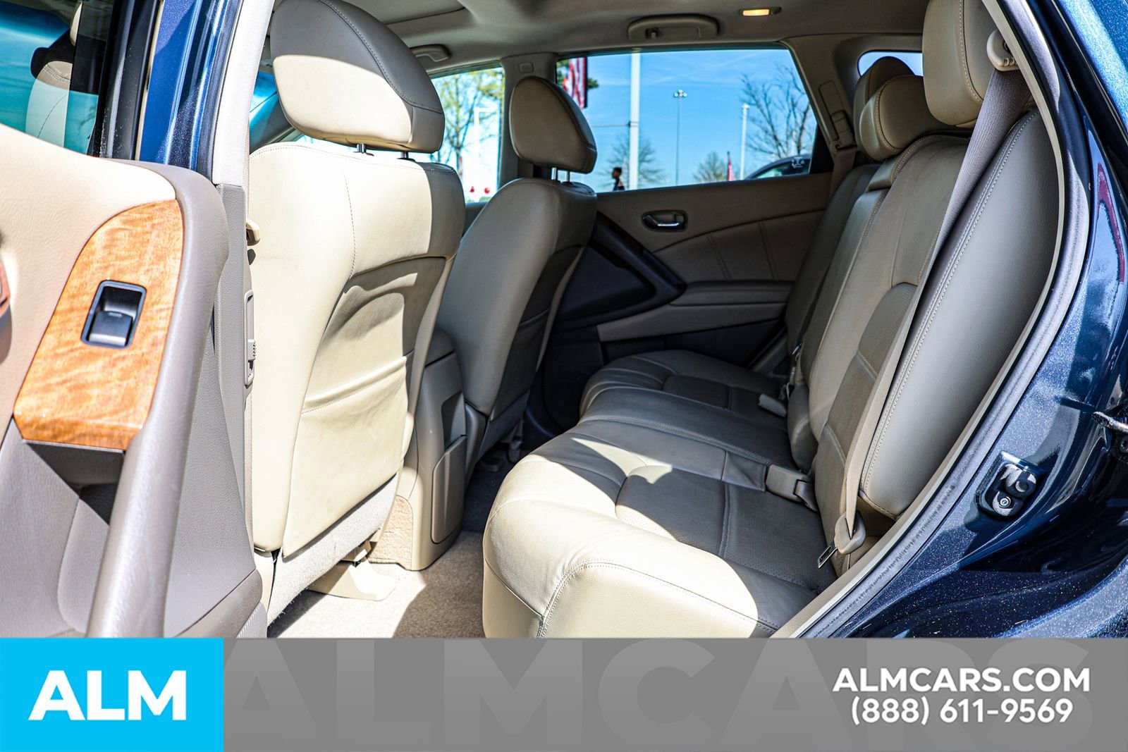 Used 2014 Nissan Murano LE w/ Platinum Edition Package image 14