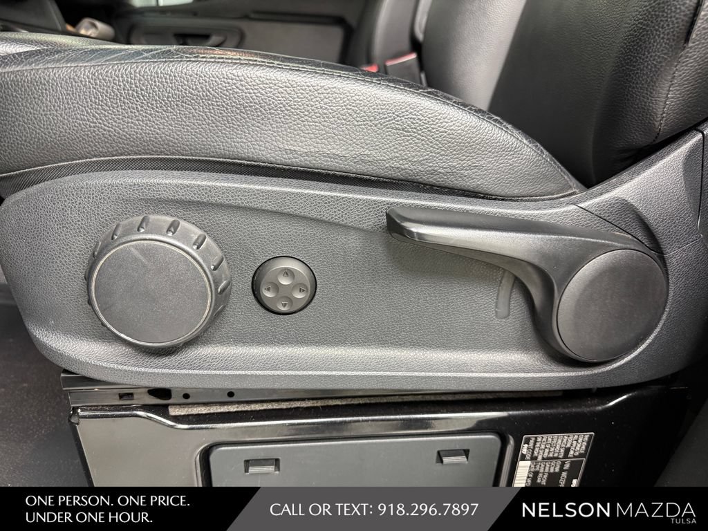 Used 2019 Mercedes-Benz Sprinter 2500 image 16