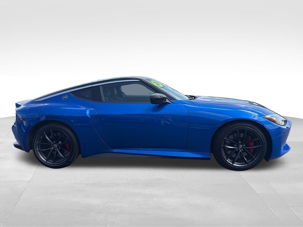 Used 2024 Nissan Z Performance w/ Floor Mat Package RWD image 7