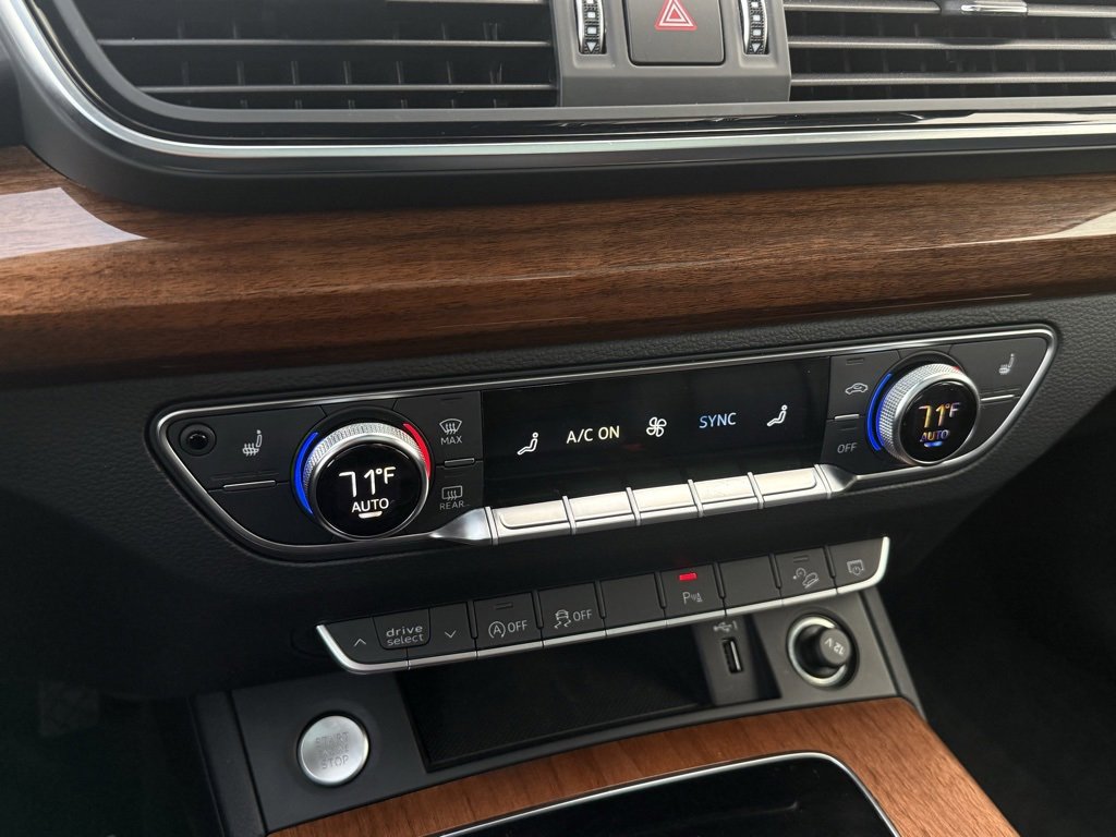 Used 2021 Audi Q5 2.0T Premium w/ Convenience Package image 24