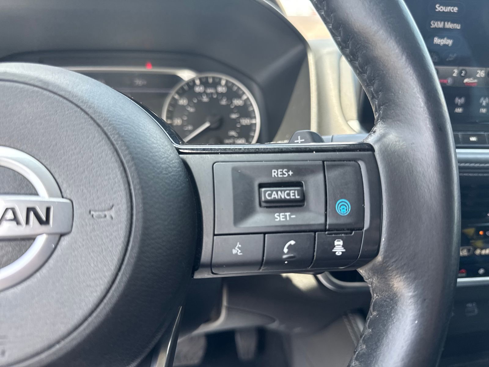Certified 2021 Nissan Rogue SL w/ Premium Package AWD/4WD image 17