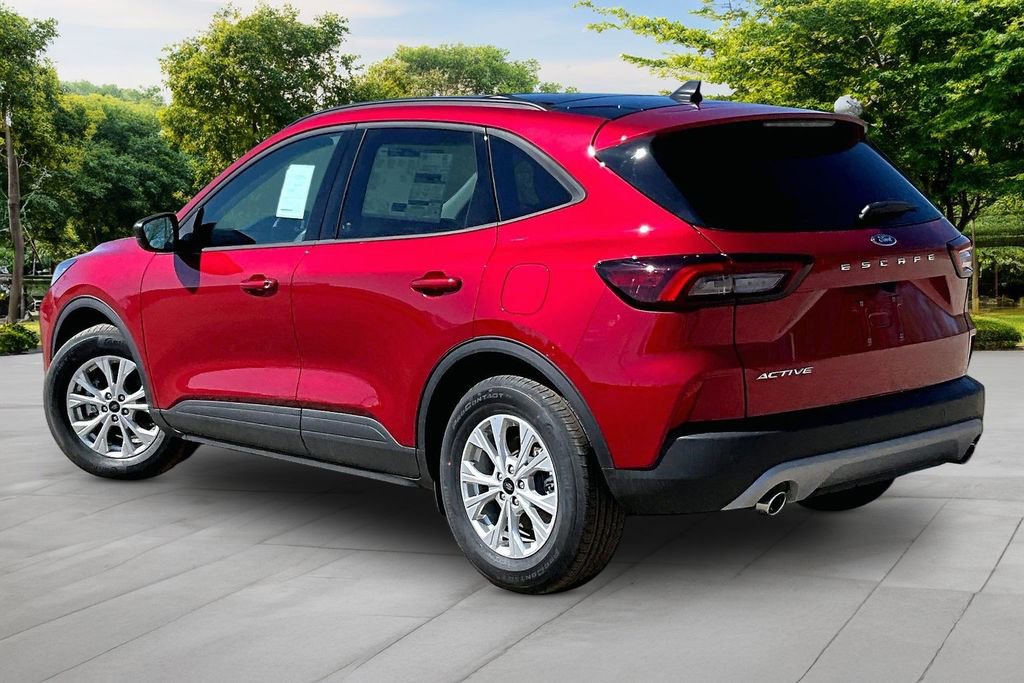 New 2026 Ford Escape Active w/ Tech Pack #1 FWD image 3