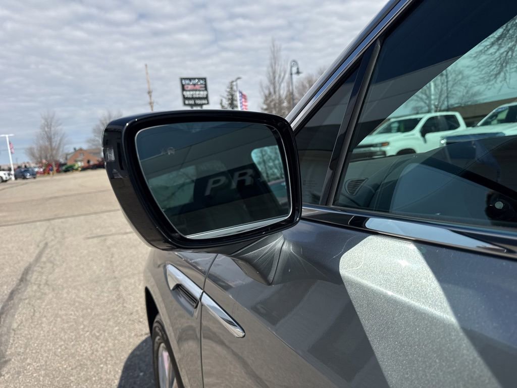 Used 2024 Buick Enclave Essence w/ Experience Buick Package image 14