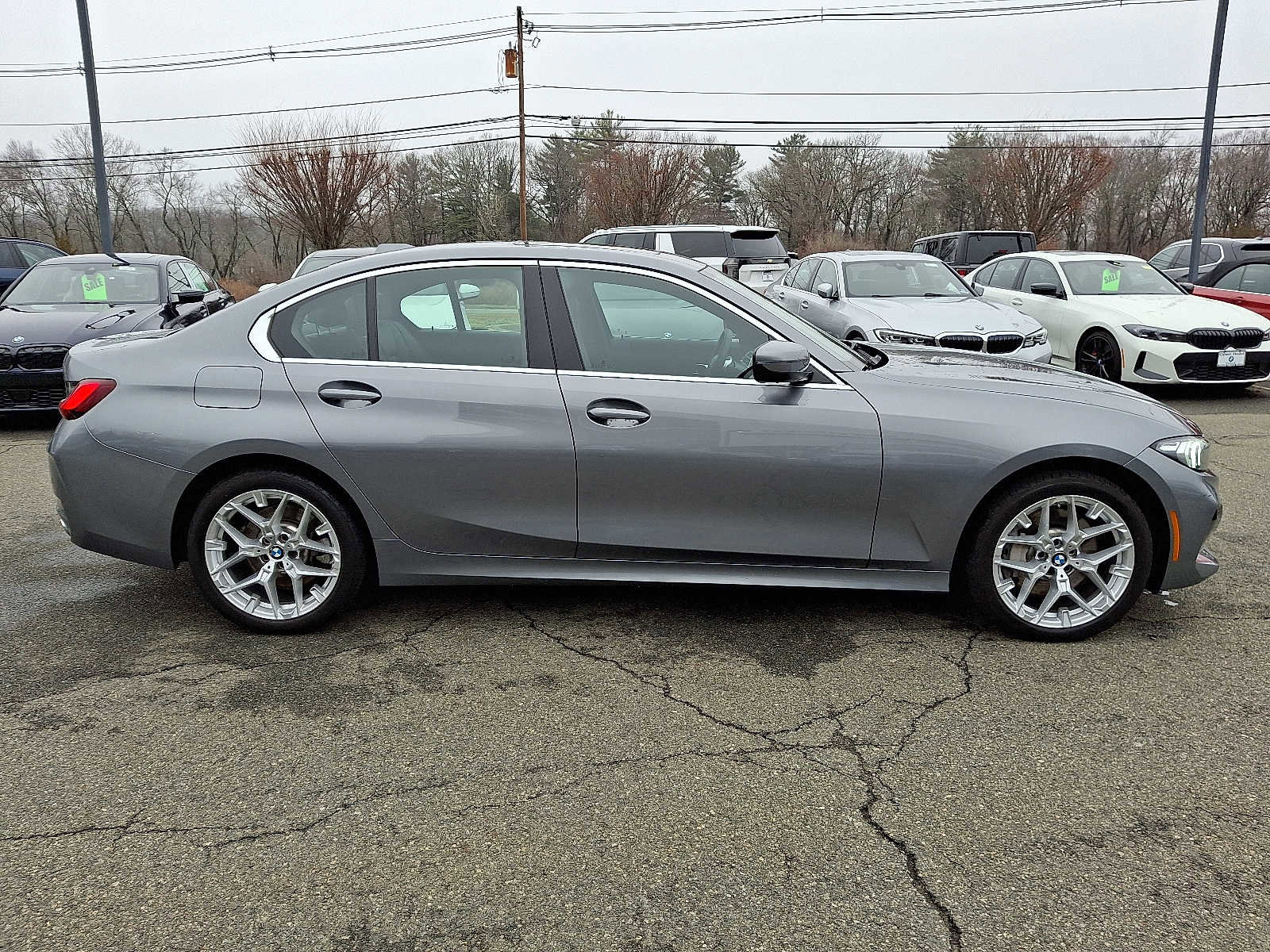 Used 2025 BMW 330i xDrive Sedan w/ Premium Package image 8