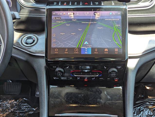 Used 2023 Jeep Grand Cherokee Limited AWD/4WD image 14