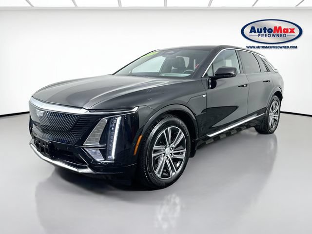 Used 2024 Cadillac Lyriq Luxury AWD/4WD image 5