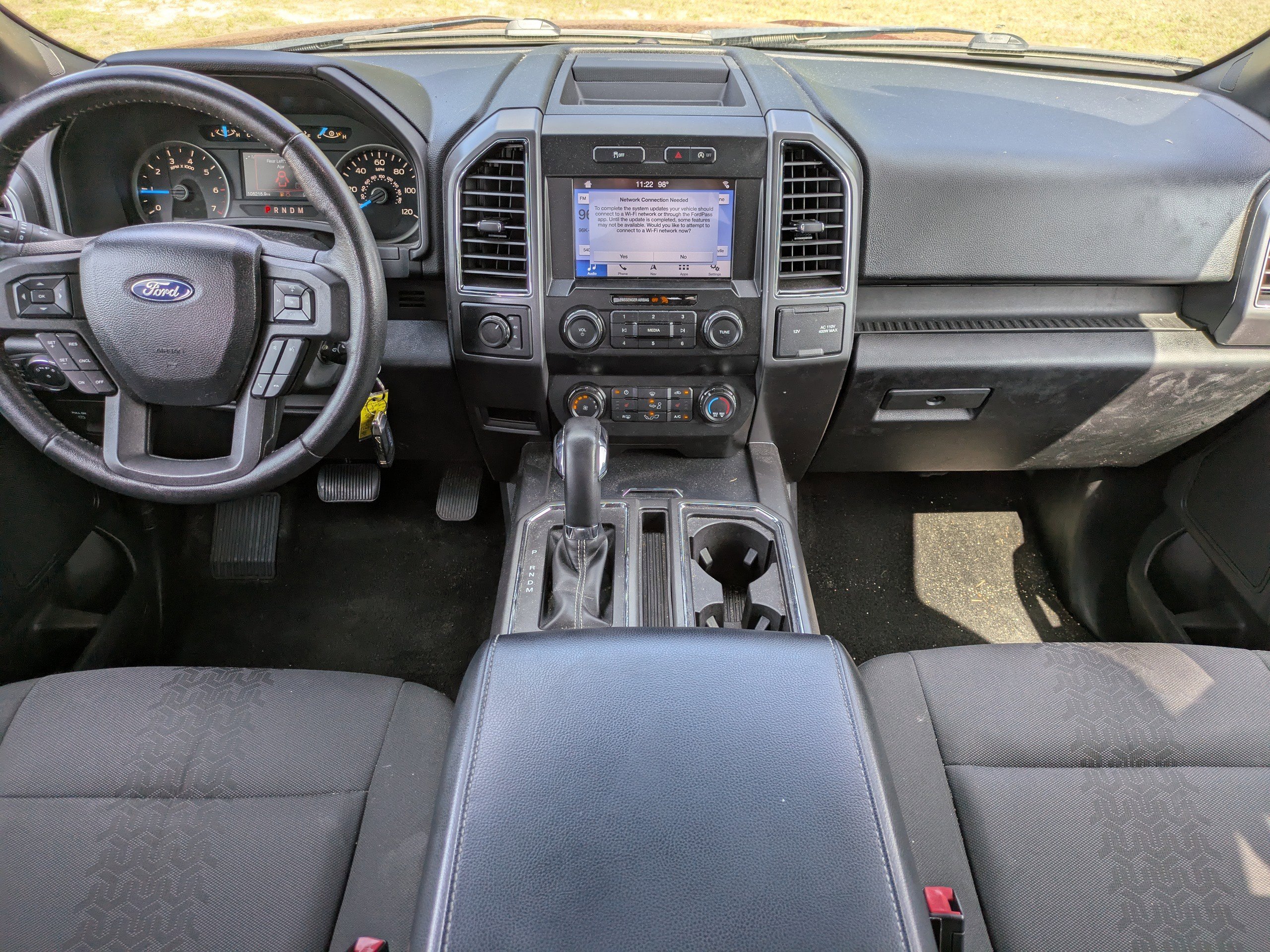 Used 2019 Ford F150 XLT w/ Equipment Group 302A Luxury AWD/4WD image 14