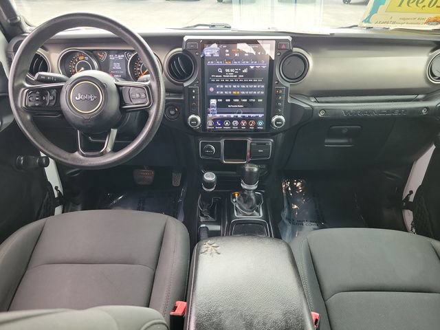 Used 2018 Jeep Wrangler Unlimited Sport AWD/4WD image 12