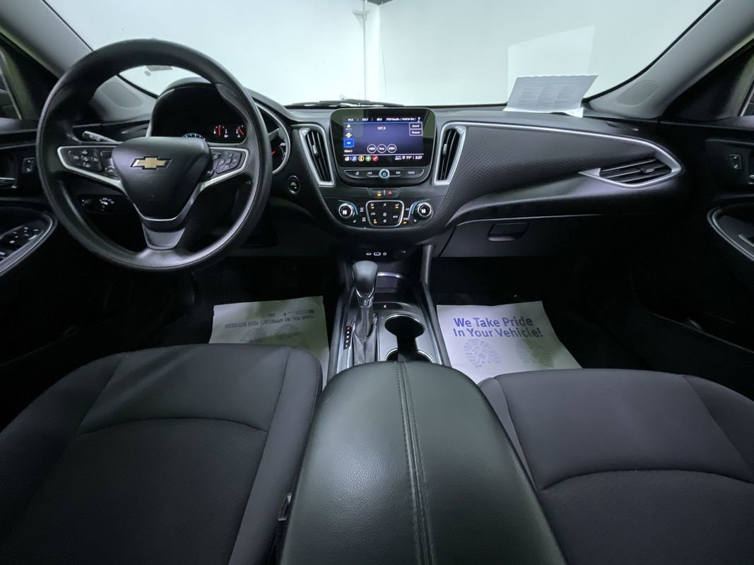 Used 2023 Chevrolet Malibu LT image 18