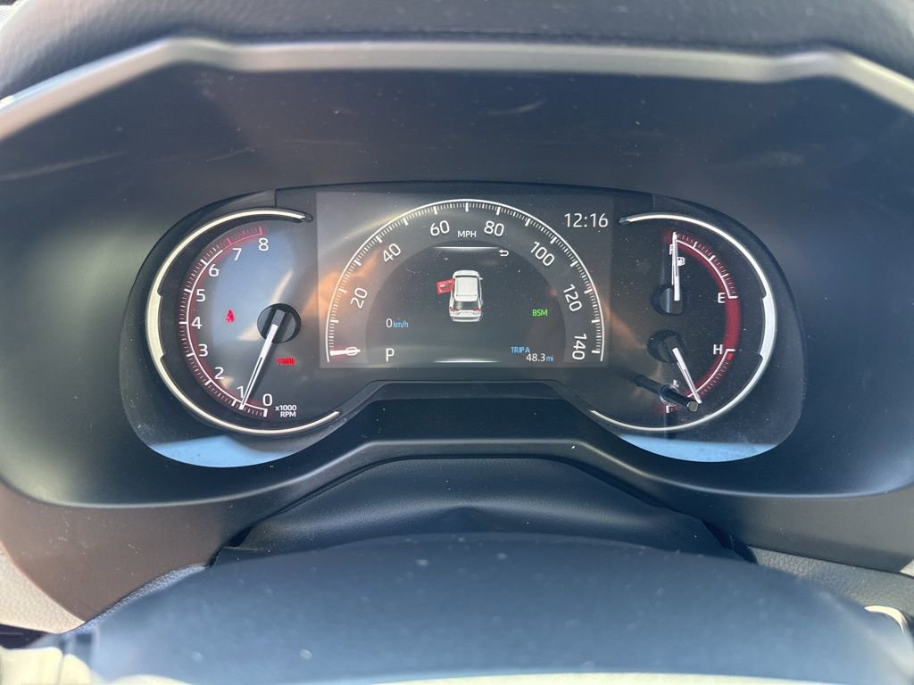 Used 2020 Toyota RAV4 Limited image 31