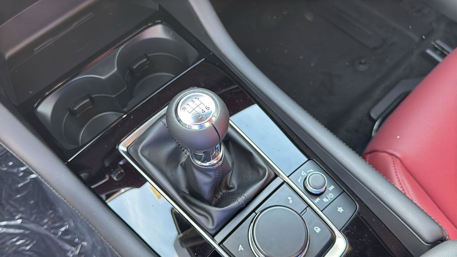 New 2026 MAZDA MAZDA3 2.5 S Hatchback w/ Premium Pkg image 19