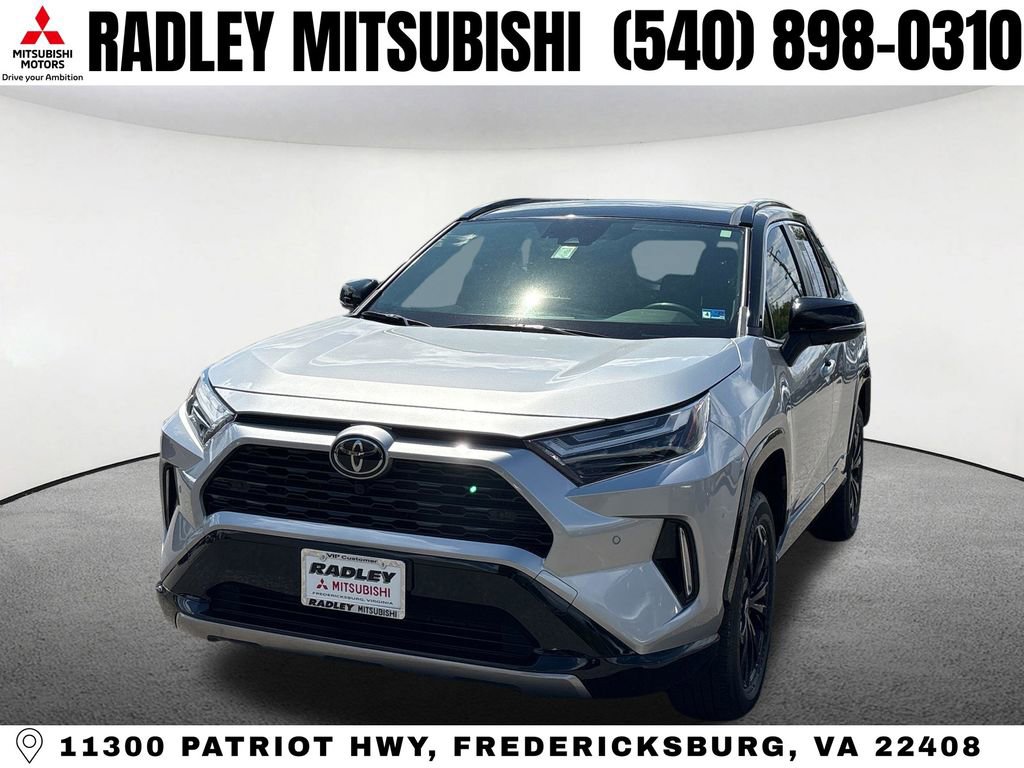 Used 2025 Toyota RAV4 XSE w/ Advanced Technology Package AWD/4WD image 1
