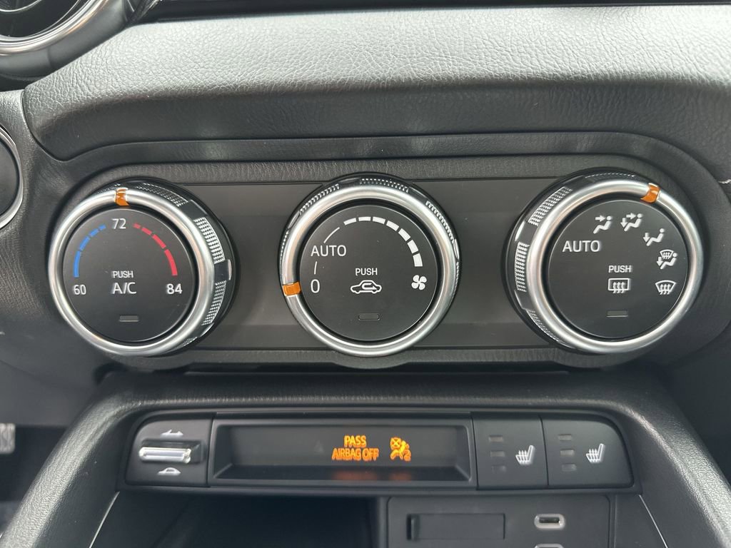 New 2025 MAZDA MX-5 Miata RF Grand Touring image 17