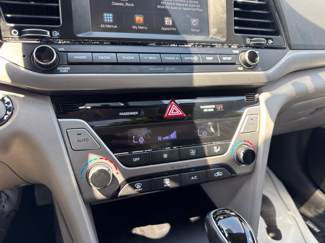 Used 2018 Hyundai Elantra Value Edition FWD image 21
