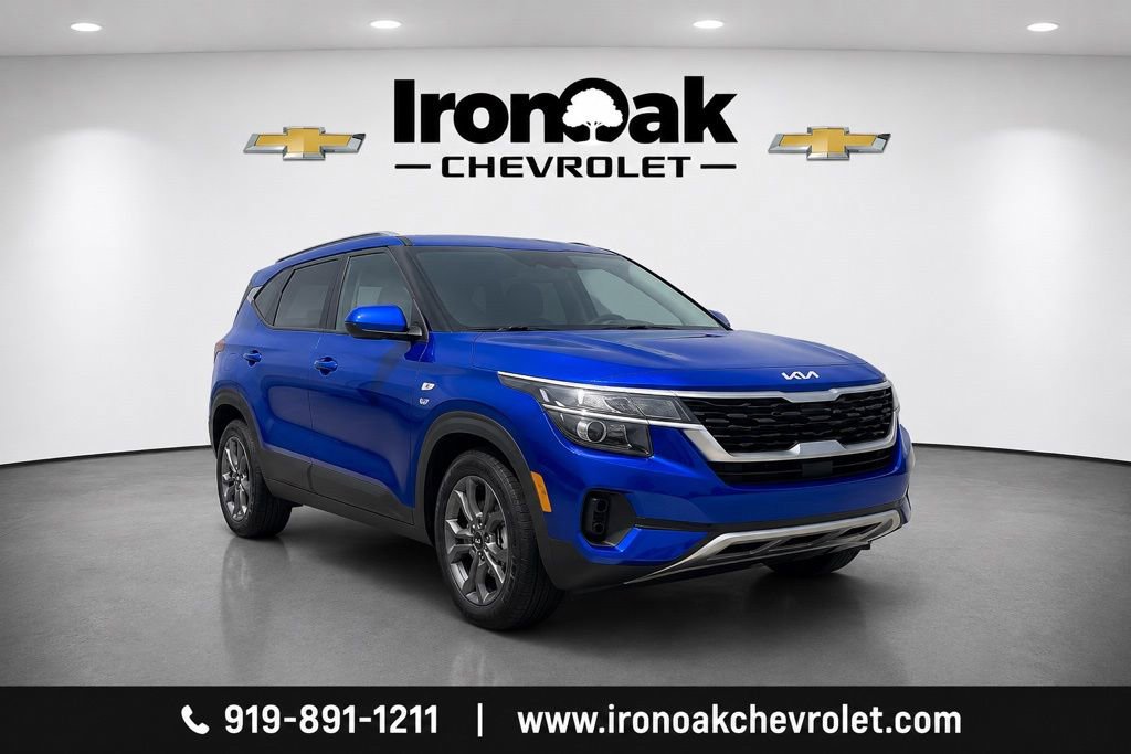 Used 2023 Kia Seltos LX