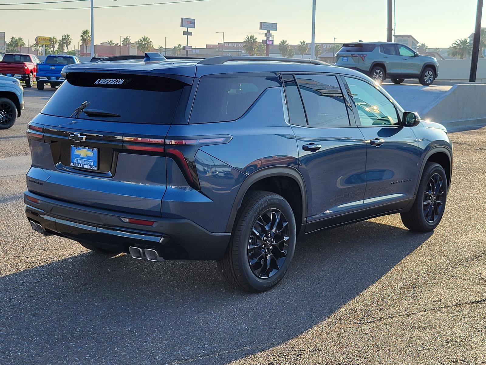 New 2026 Chevrolet Traverse LT w/ Midnight/Sport Edition image 5