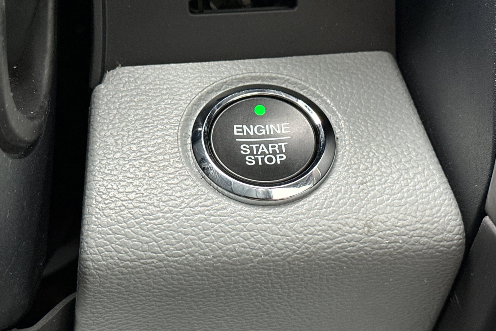 Used 2022 Ford F450 Limited w/ FX4 Off-Road Package image 22