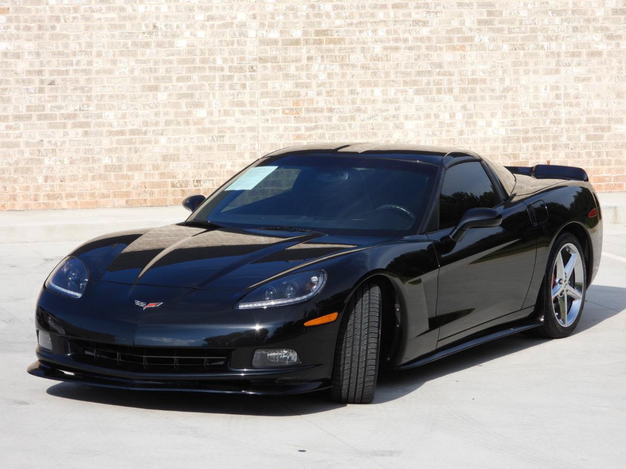 Used 2011 Chevrolet Corvette w/ 3LT w/ Preferred Equipment Group RWD image 22