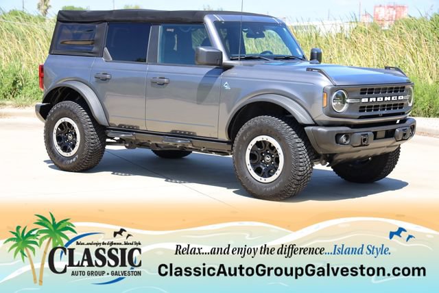 Used 2022 Ford Bronco Black Diamond w/ Sasquatch Package