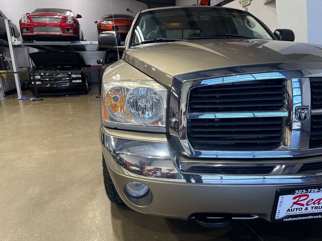 Used 2006 Dodge Dakota Laramie w/ Trailer Tow Group image 78