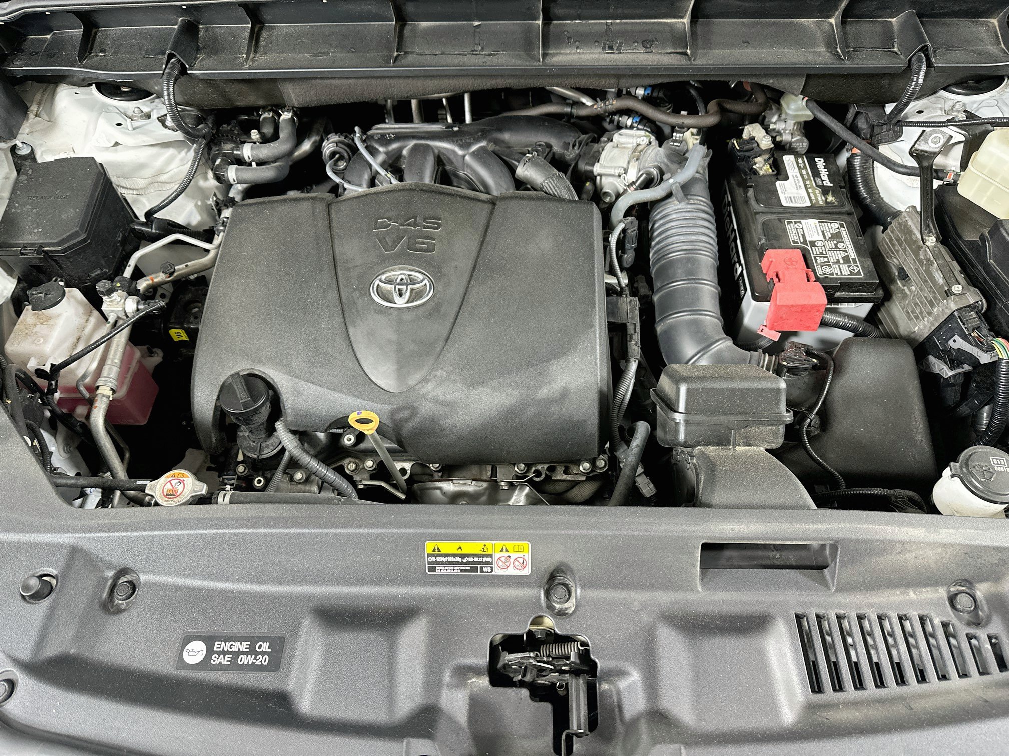 Used 2021 Toyota Highlander Platinum AWD/4WD image 31