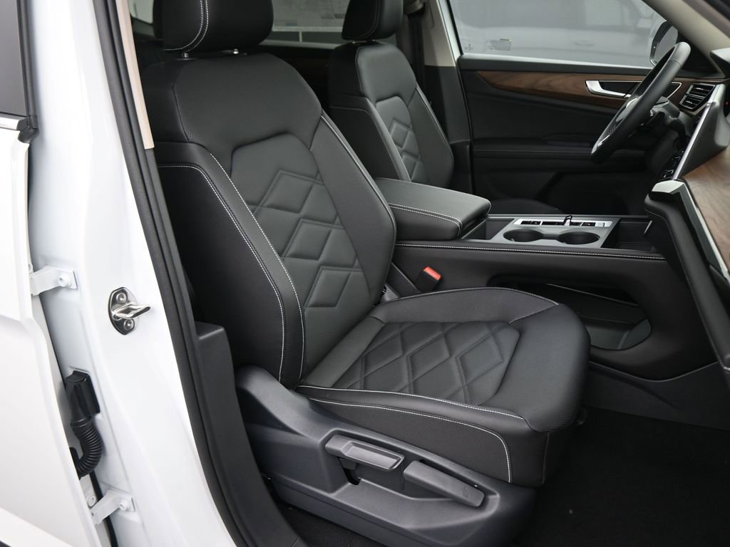 New 2026 Volkswagen Atlas SE image 48