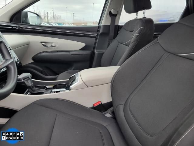 Used 2022 Hyundai Tucson SE image 16