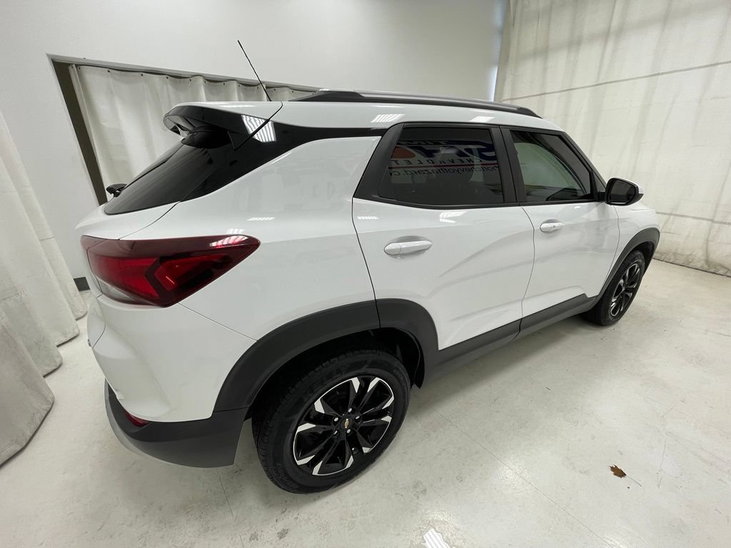 Used 2023 Chevrolet TrailBlazer LT FWD image 5