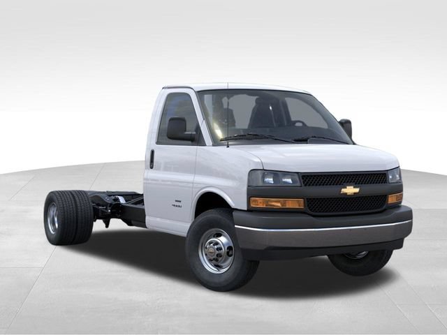New 2026 Chevrolet Express 3500 w/ Power Convenience Package RWD image 7