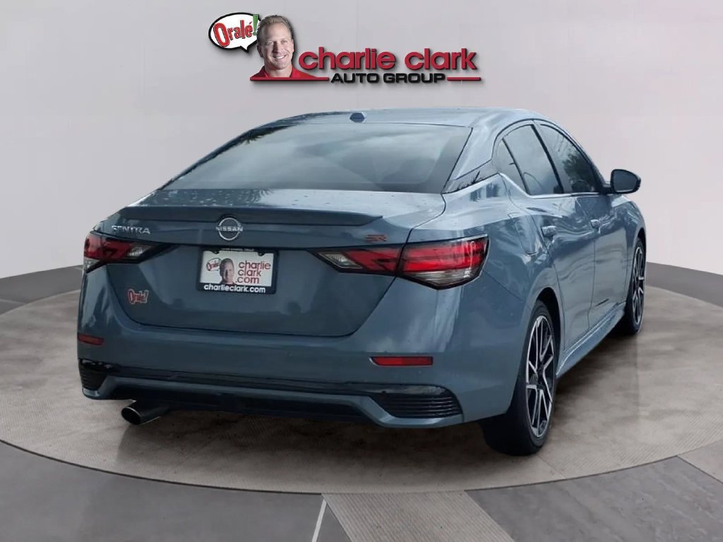 Certified 2025 Nissan Sentra SR FWD image 5