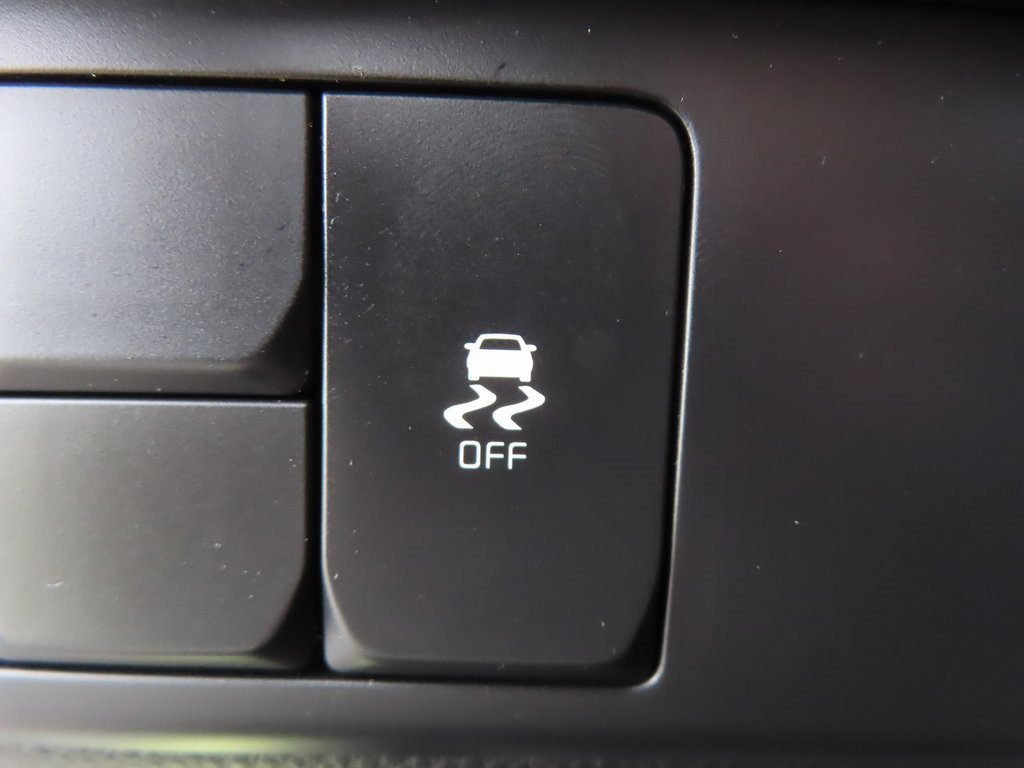 Used 2014 Kia Soul + image 12