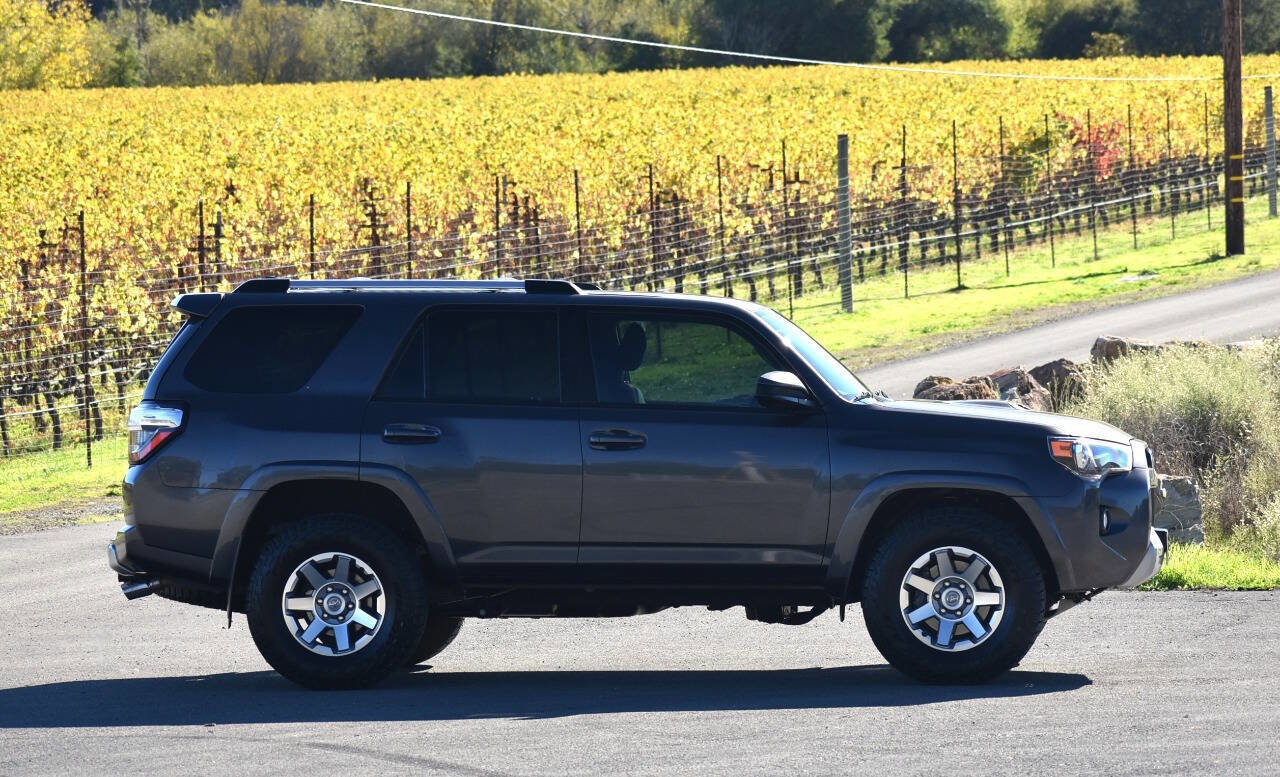 Used 2016 Toyota 4Runner 4WD image 19