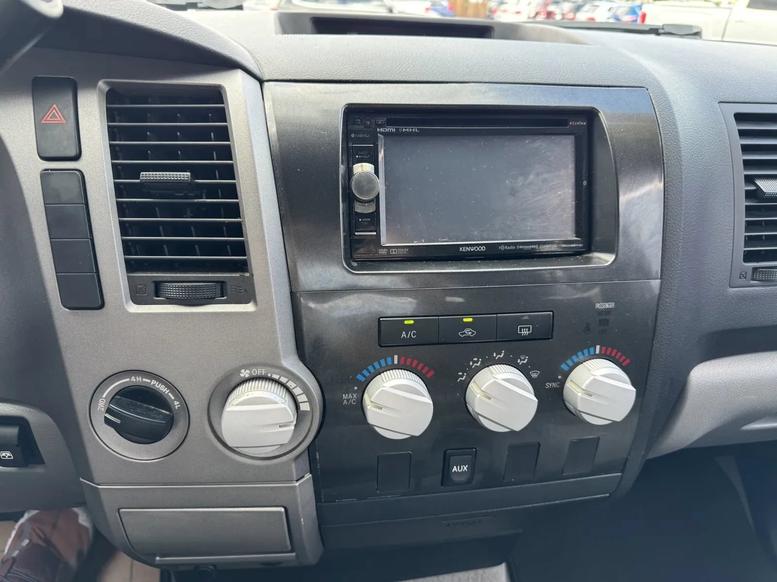 Used 2010 Toyota Tundra 4x4 CrewMax w/ Tow Pkg image 23