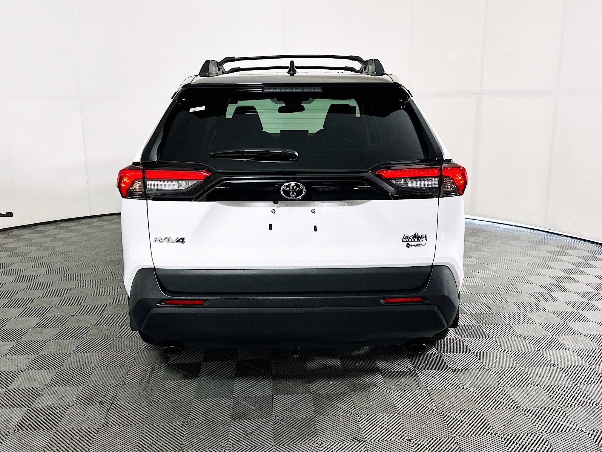 Used 2025 Toyota RAV4 Woodland Edition image 4