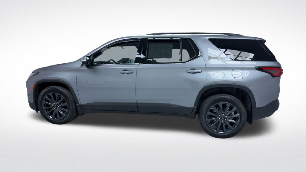 Used 2023 Chevrolet Traverse RS AWD/4WD image 5