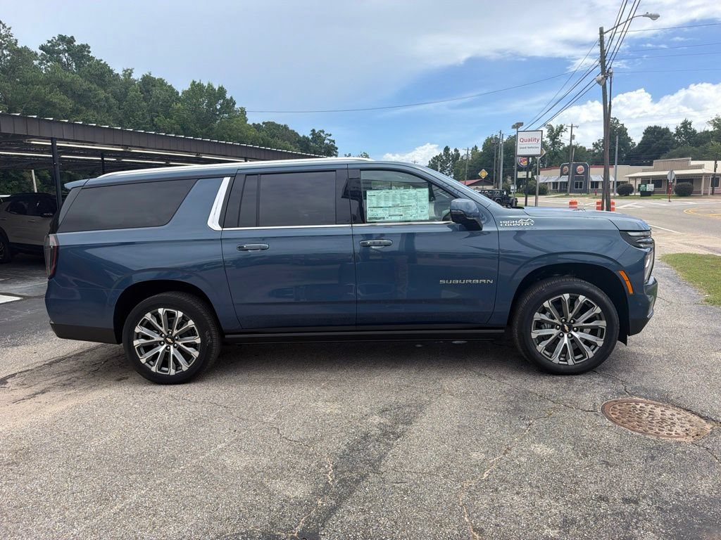 New 2026 Chevrolet Suburban High Country RWD image 4